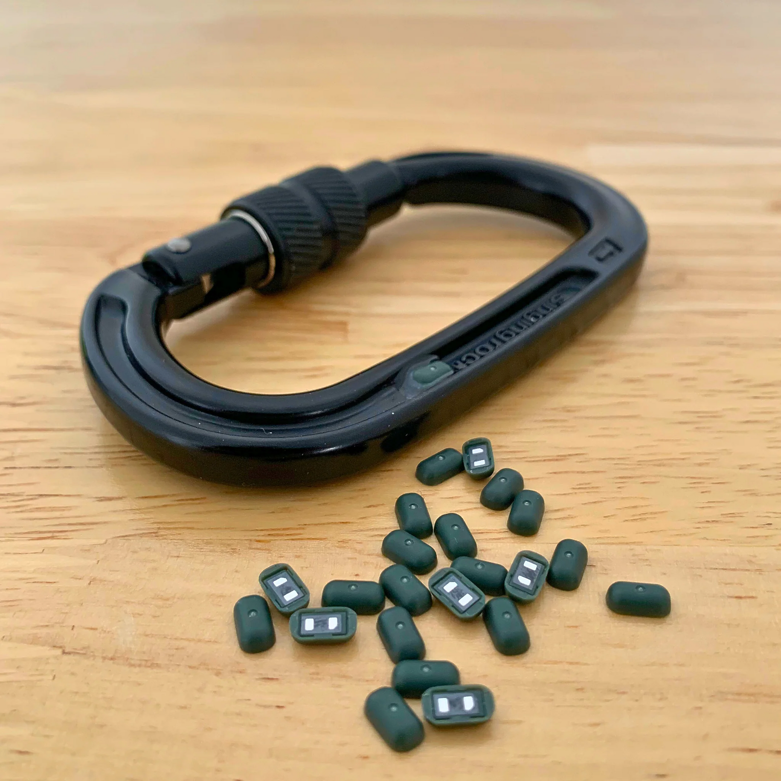 Scannable Carabiner/Hardware NFC Tag